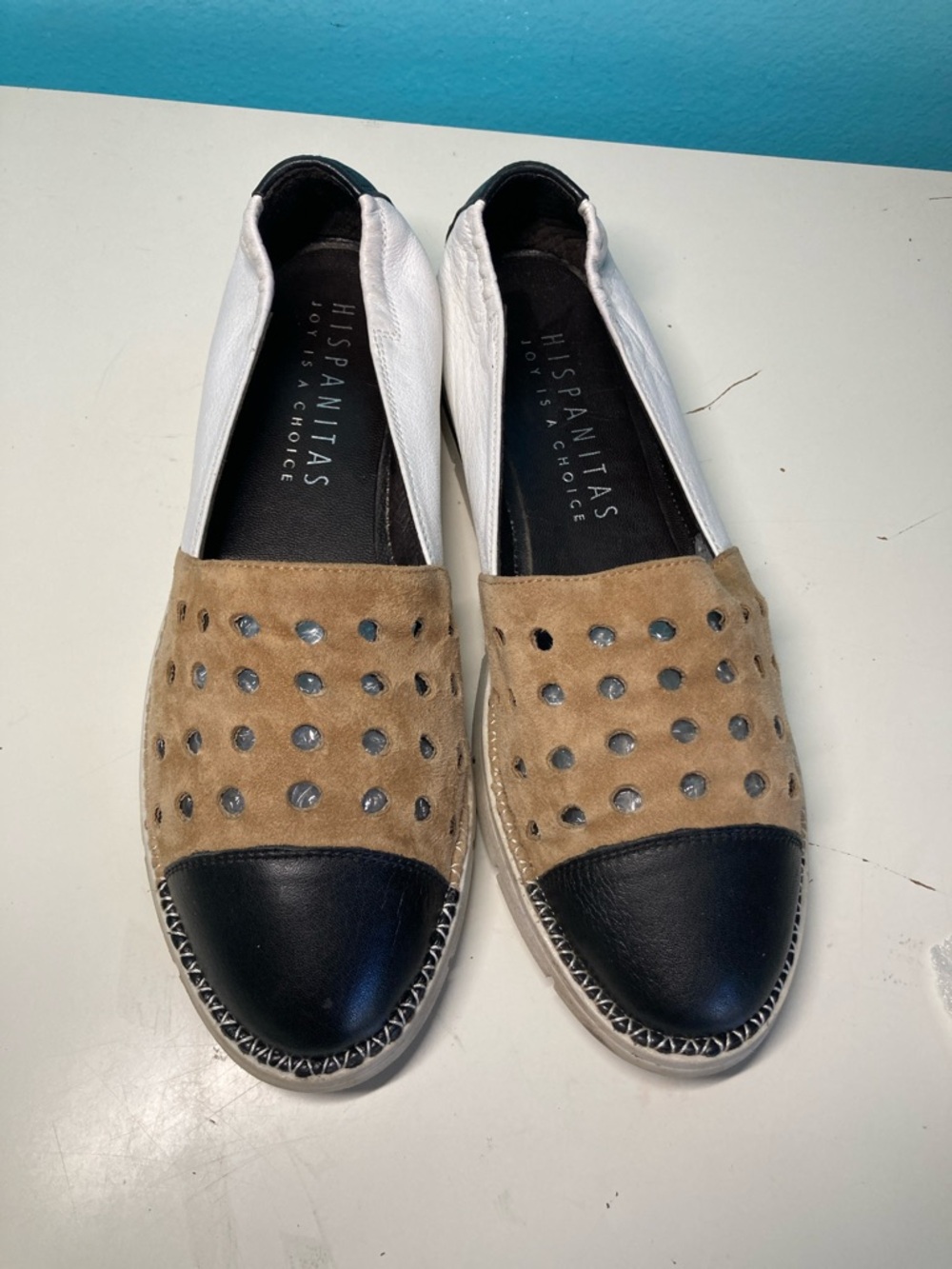 Hispanitas Soho Leather Flats Womens Size 40 / 9.5  Slip On Color Block Shoes